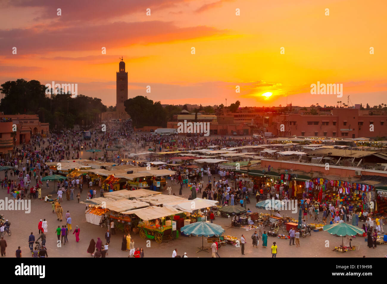 Jamaa el Fna, Marrakesch, Marokko. Stockfoto