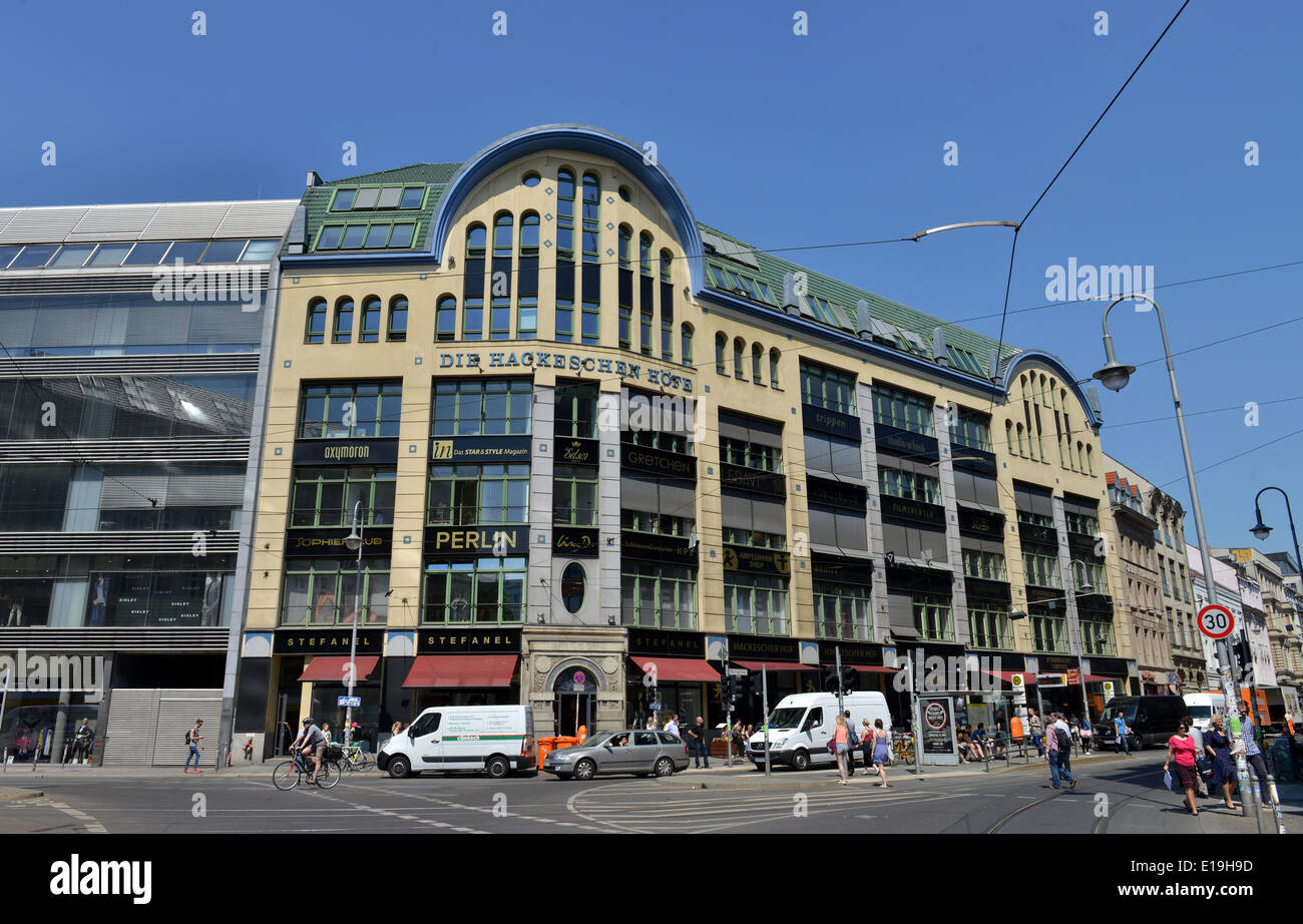Hackesche Hoefe, Rosenthaler Straße, Mitte, Berlin, Deutschland / Höfe Stockfoto