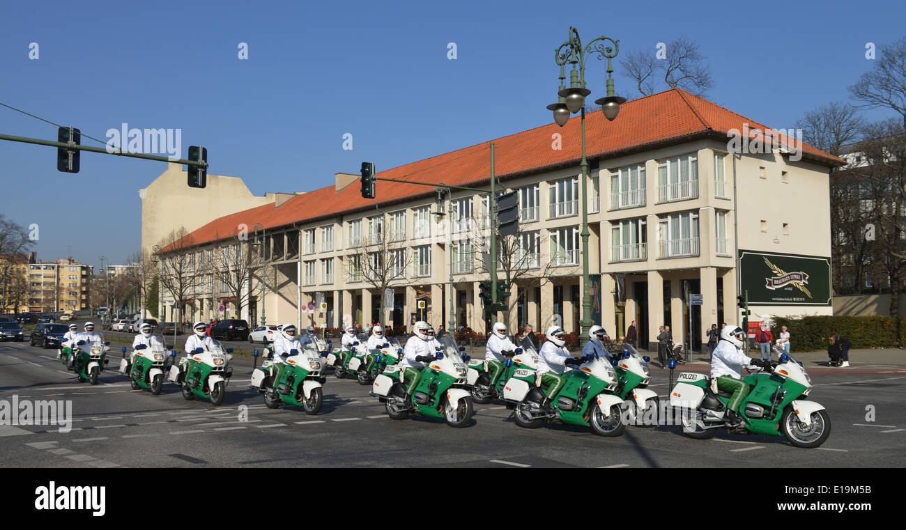 Motorradstaffel, Luisenplatz, Charlottenburg, Berlin, Deutschland Stockfoto