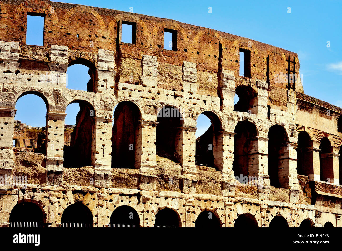 Detail der Flavian Amphitheater oder Kolosseum in Rom, Italien Stockfoto