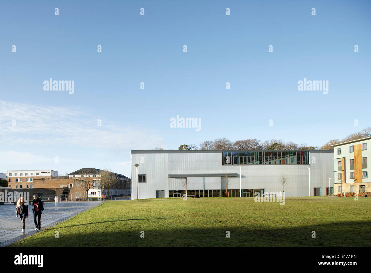 Lancaster Institute for Contemporary Arts, Lancaster, United Kingdom. Architekt: Sheppard Robson, 2011. Gesamtansicht des Lagers Stockfoto