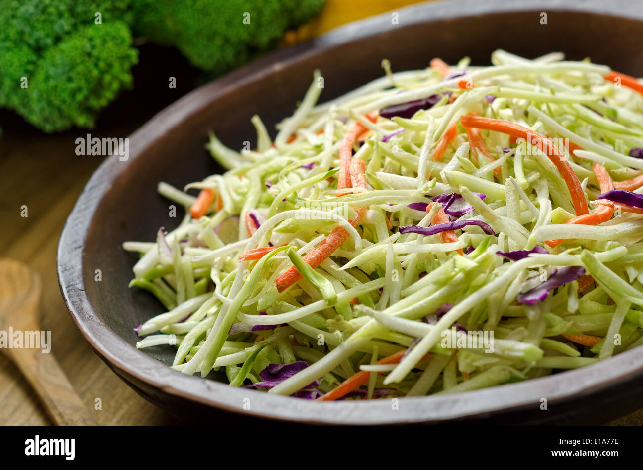 Roter krautsalat -Fotos und -Bildmaterial in hoher Auflösung – Alamy
