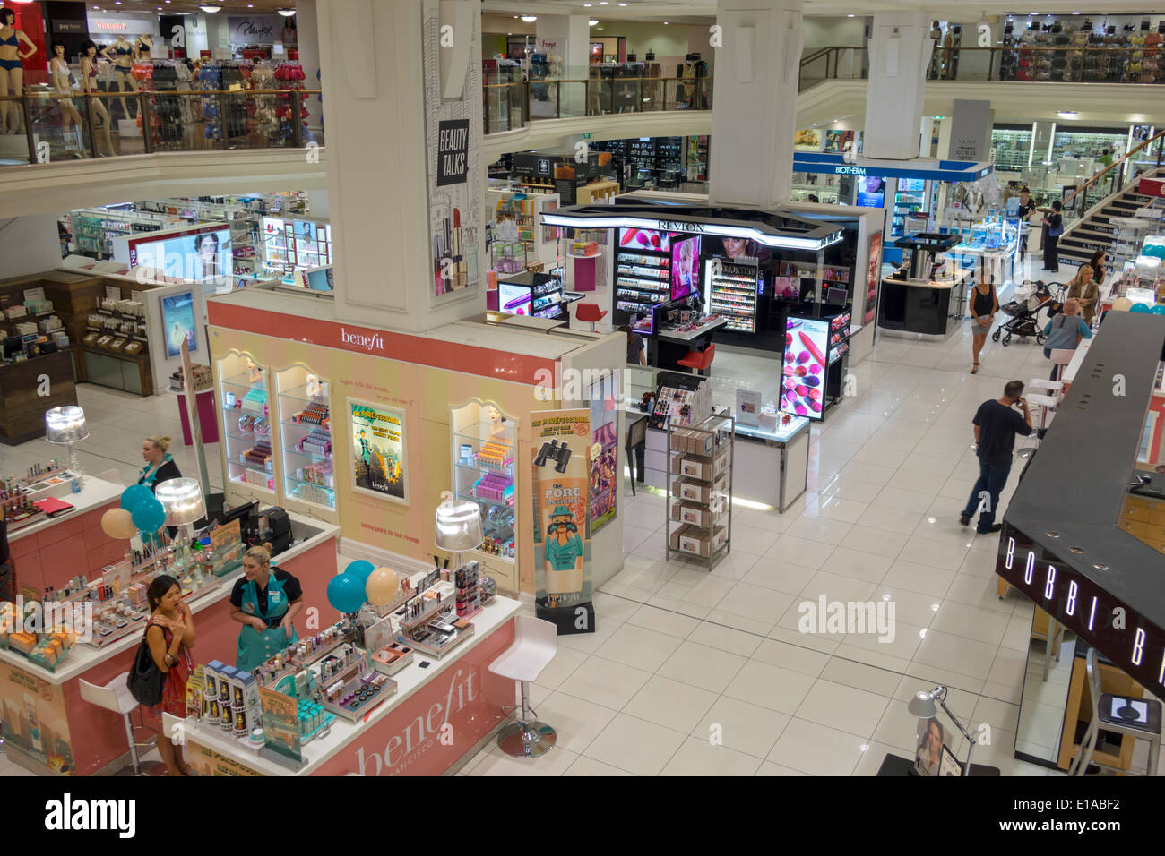 Sydney Australien, George Street, Myer, Kaufhaus, Shopping Shopper Shopper Shop Geschäfte Markt Märkte Marktplatz Kauf Verkauf, Einzelhandelsgeschäft Stockfoto