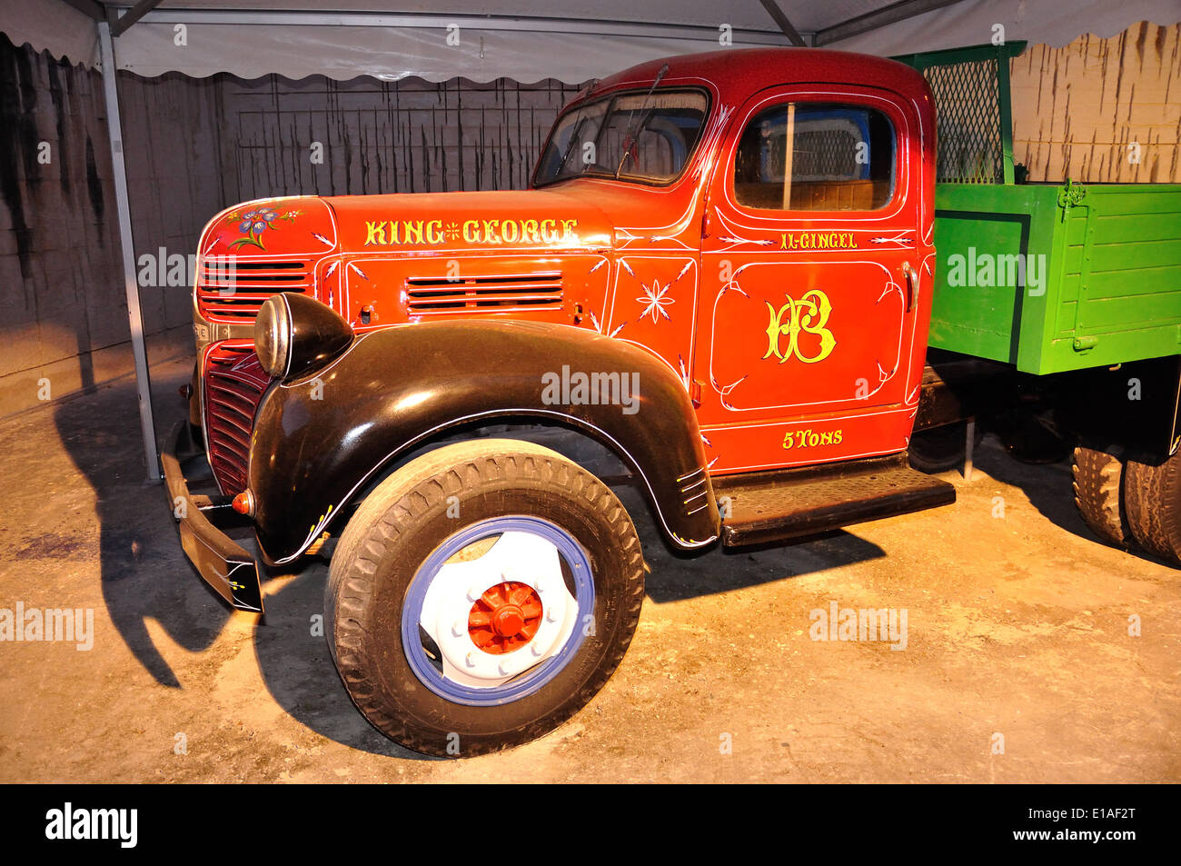 Alten Bergbau LKW, maltesischen Folklore Dinner Show, The Limestone Heritage Park, Siggiewi, Western District, Republik Malta Stockfoto