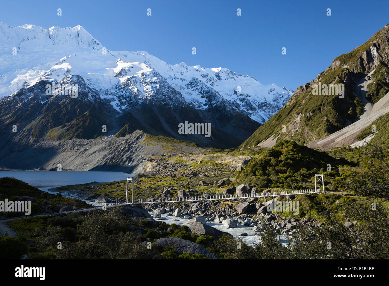 Drehbrücke über Hooker River in Hooker Valley Stockfoto