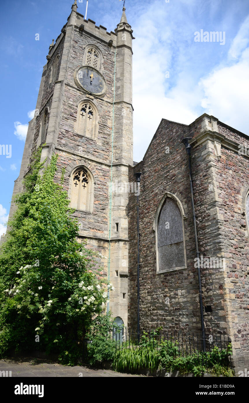 Verlassene Kirche in der Nähe von Bristol Stadtzentrum Stockfoto
