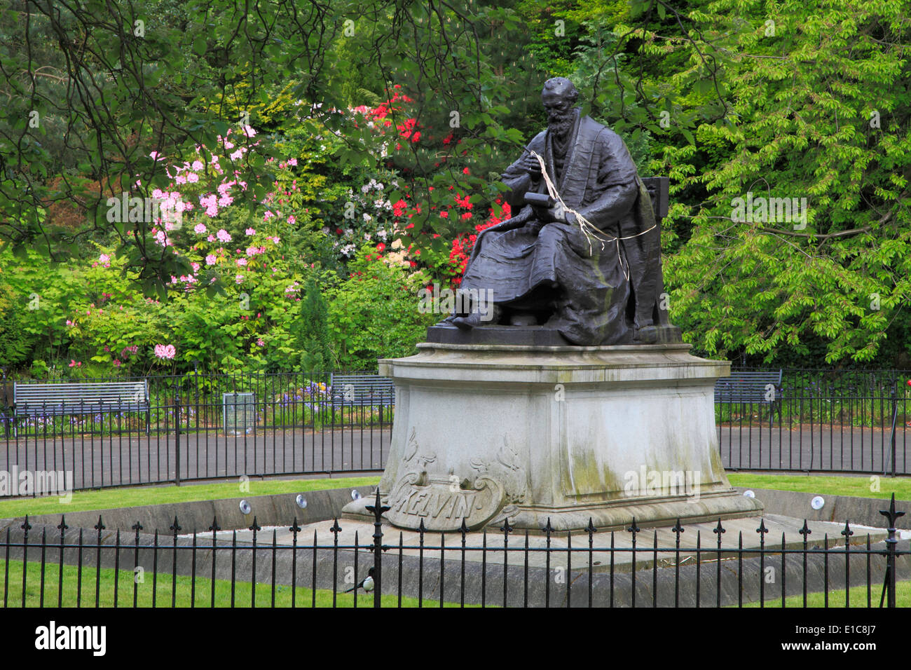 UK, Schottland, Glasgow, Kelvingrove Park, Statue von Kelvin, Stockfoto