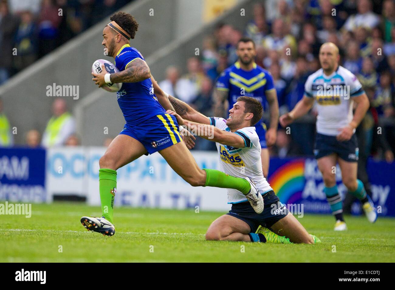 Warrington, UK. 30. Mai 2014. Warrington Wölfe Flügel Gene Ormsby in Aktion während der Super League Rugbyspiel zwischen Warrington Wölfe und Leeds Rhinos vom Halliwell Jones Stadium. Bildnachweis: Aktion Plus Sport/Alamy Live-Nachrichten Stockfoto