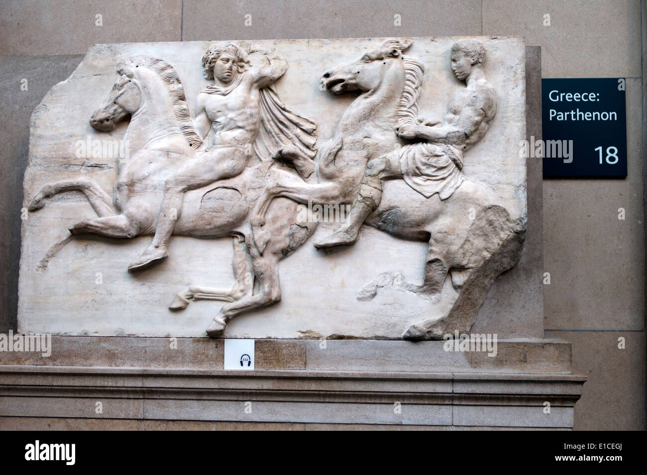 Die Elgin Marbles (Elgin Marbles) auf dem Display in der Duveen Gallery, British Museum, London, UK Stockfoto