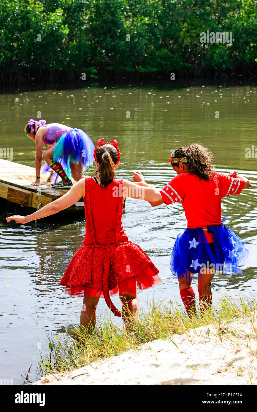 Das Böse Tu-Tu-Hindernis Event Stockfoto