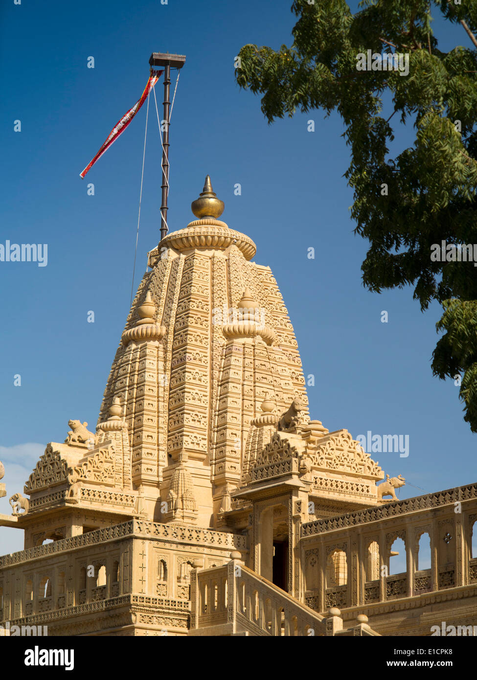 Indien, Jaisalmer, Rajasthan, Thar desert Safari-Tour, Amar Sagar Jain-Tempel Stockfoto