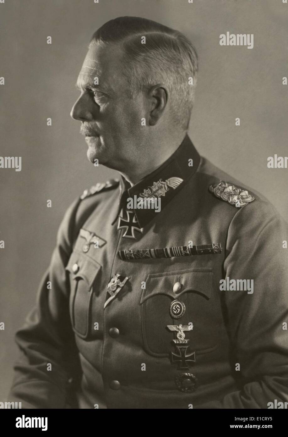 Nazi-General Wilhelm Keitel, Oberbefehlshaber der Streitkräfte, 30. Oktober 1939. Foto von Heinrich Hoffmann. Stockfoto