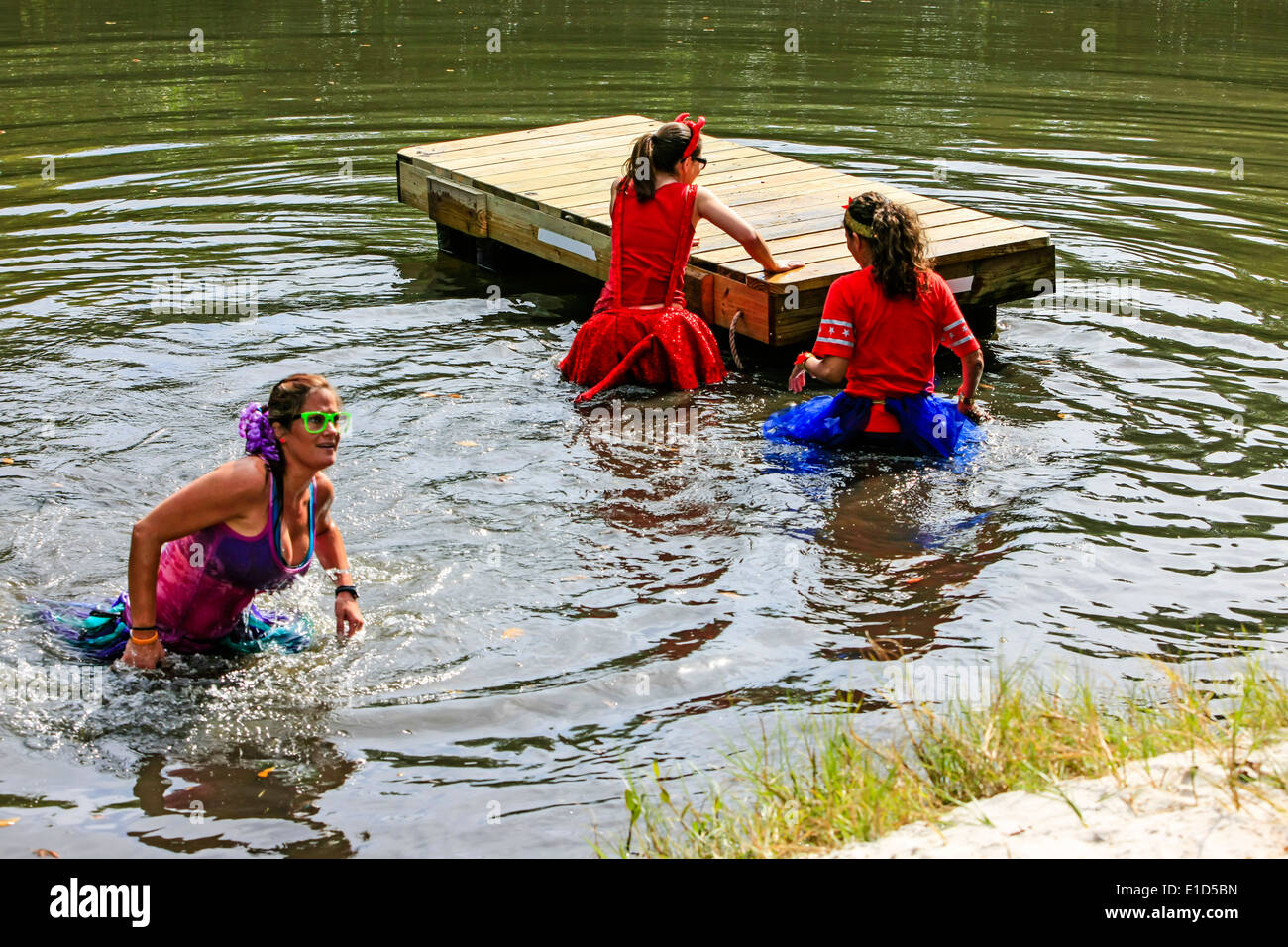 Das Böse Tu-Tu-Hindernis Event Stockfoto