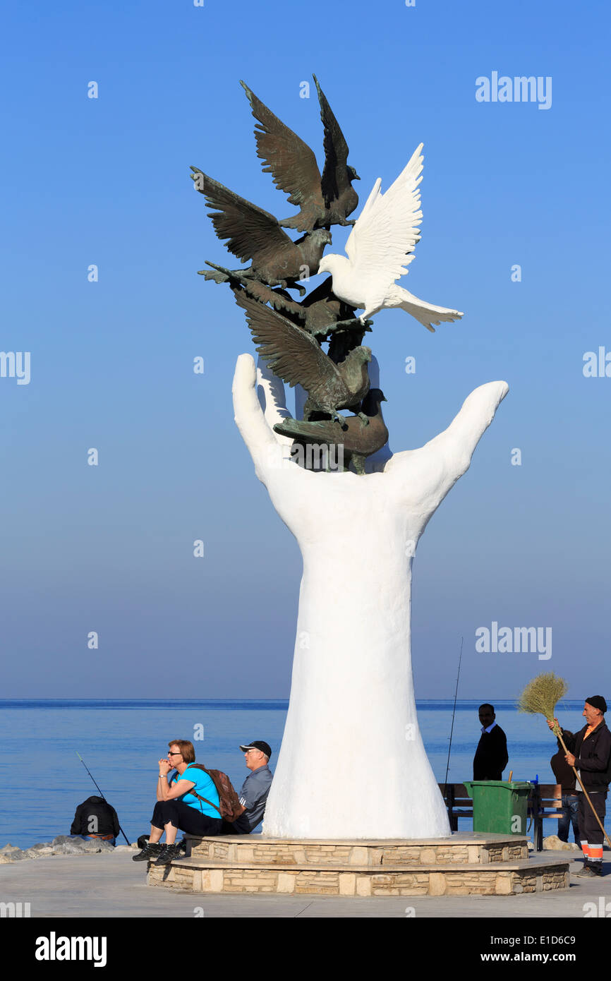Friedensmonument, Kusadasi, Aydin Provinz, Türkei, mediterran Stockfoto
