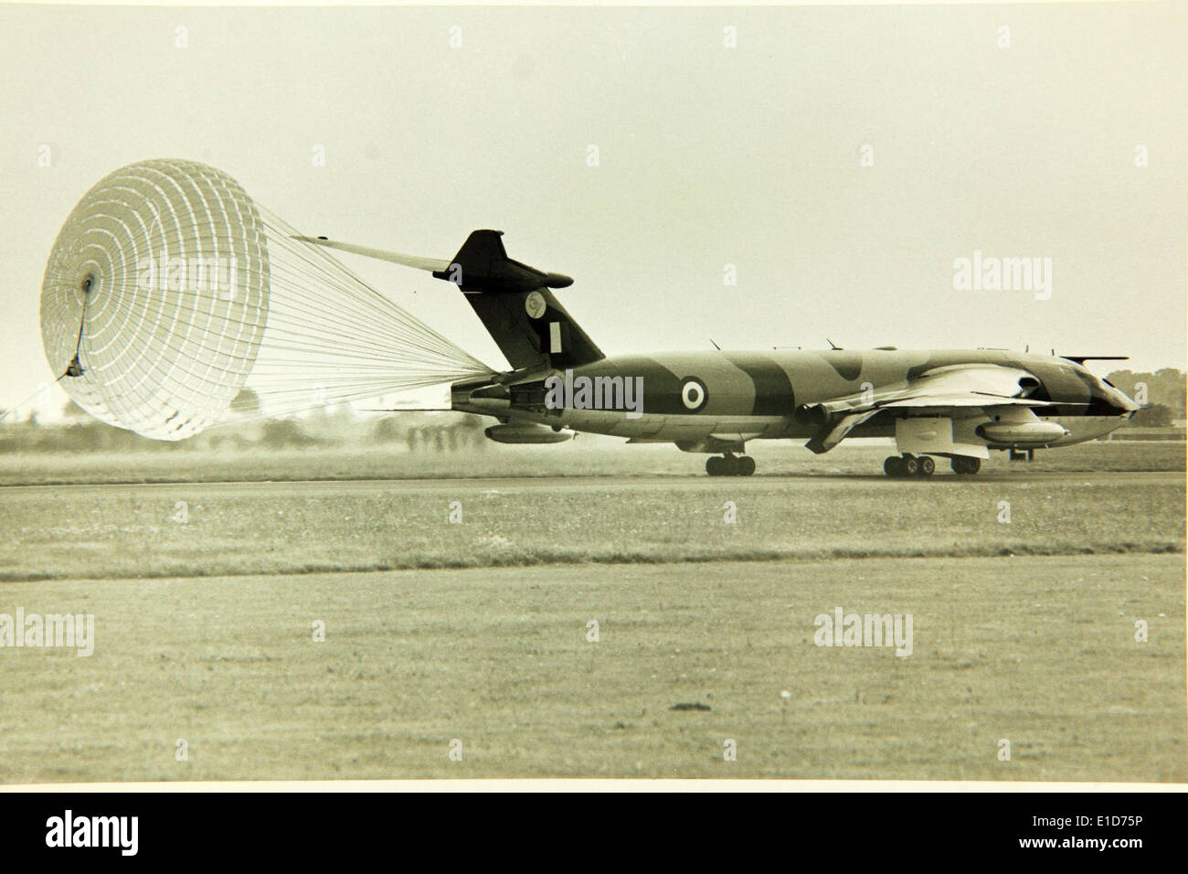 Der Handley-Page Victor war ein britischer Jet-Bomber, der während des Kalten Krieges entwickelt wurde. Sie war Teil der V-Bomber-Truppe und spielte in den 1950er und 1960er Jahren eine strategische Rolle bei der Verteidigung Großbritanniens Stockfoto