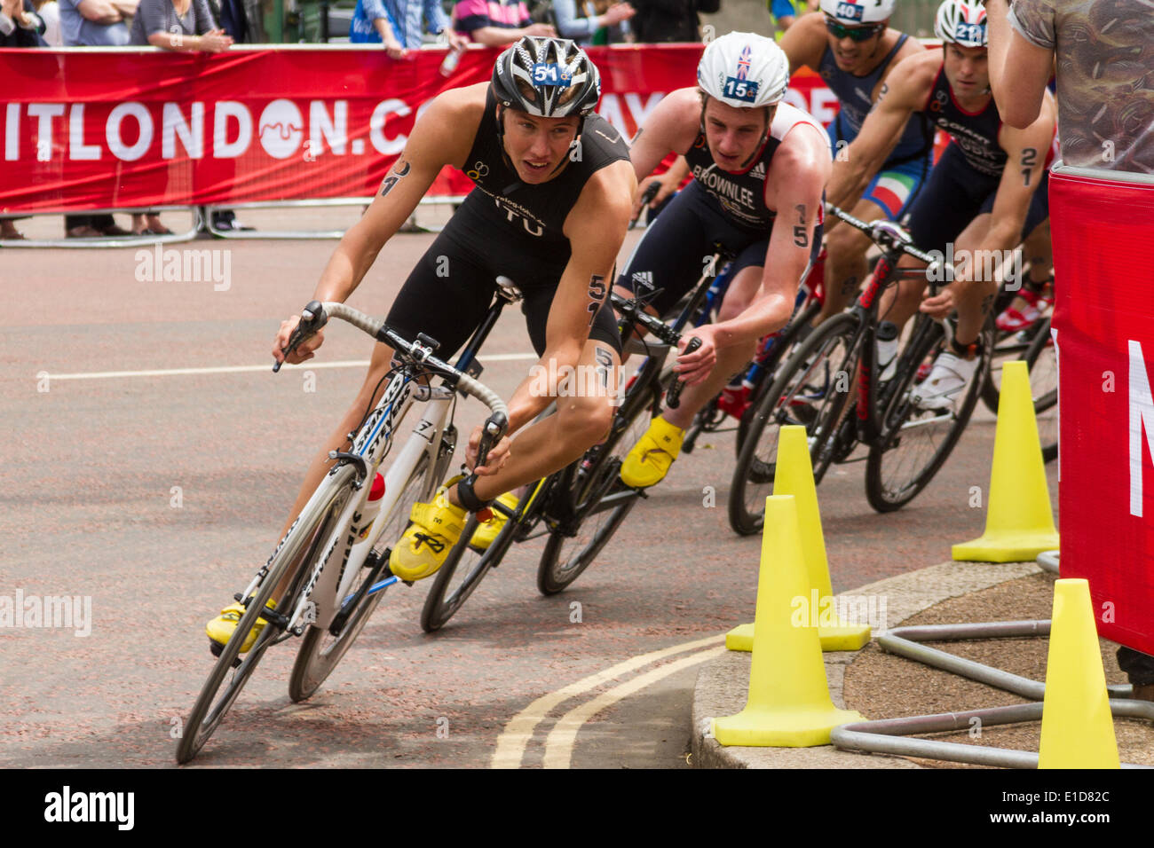 Jonas Schomburg, (51) konkurriert in der ITU World Triathlon Series Event, London UK. 31. Mai 2014 Stockfoto