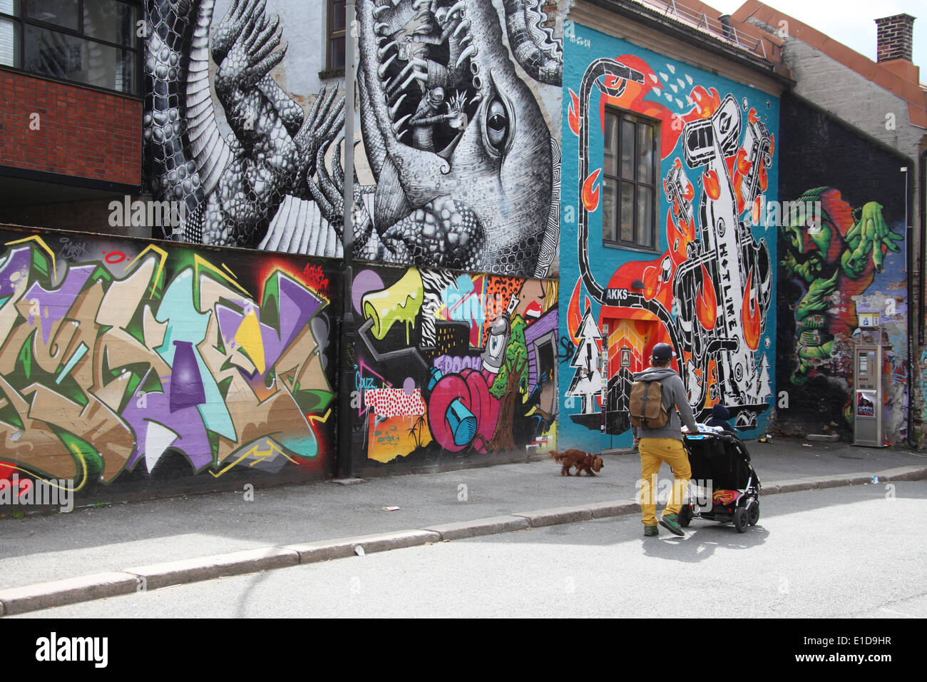 Trendigen Viertel des Grunerlokka in Oslo hat farbenfrohe Straßenkunst und Märkte. Stockfoto