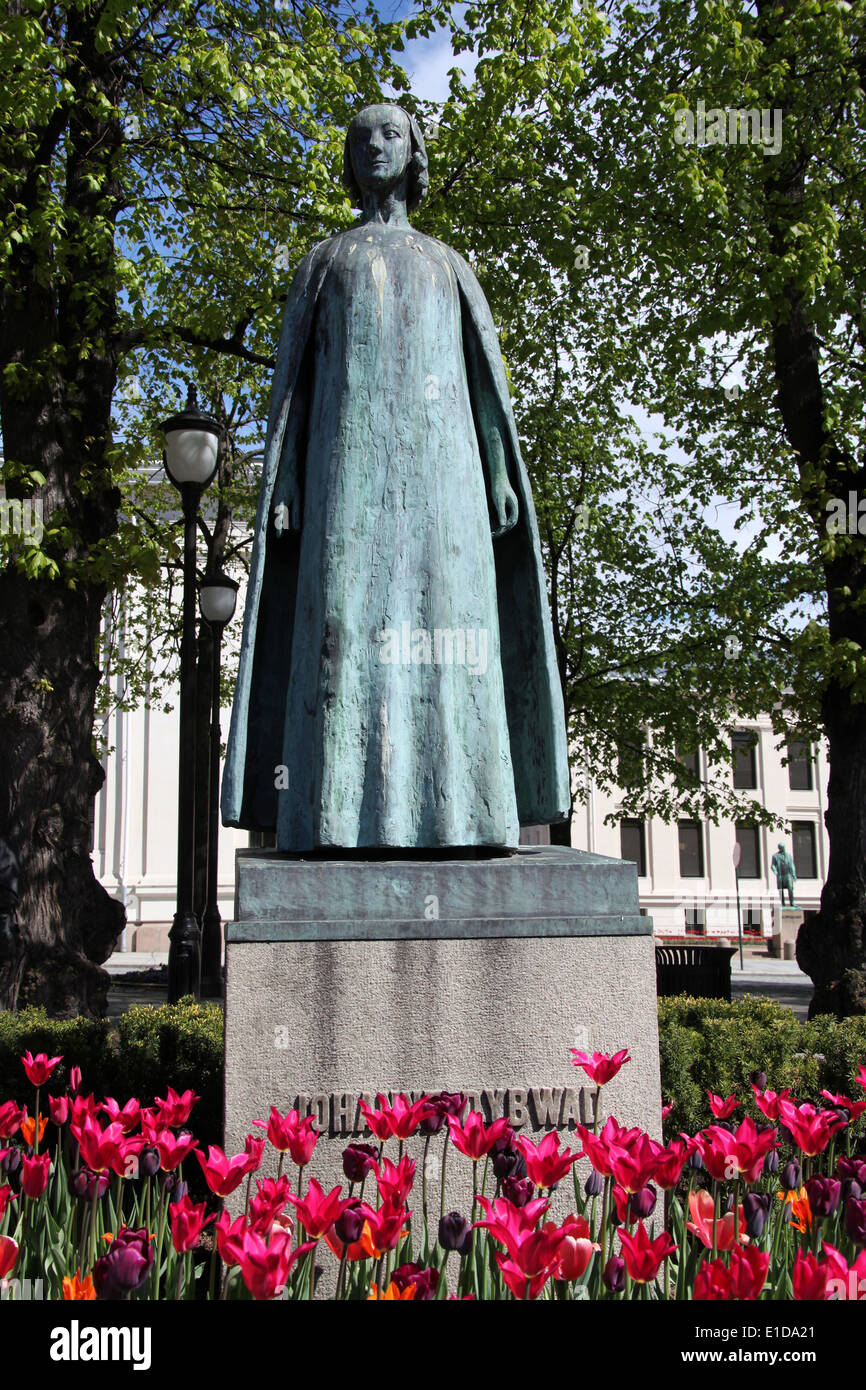 Statue des berühmten Theaterschauspielerin Johanne Dybwad in Oslo Stockfoto