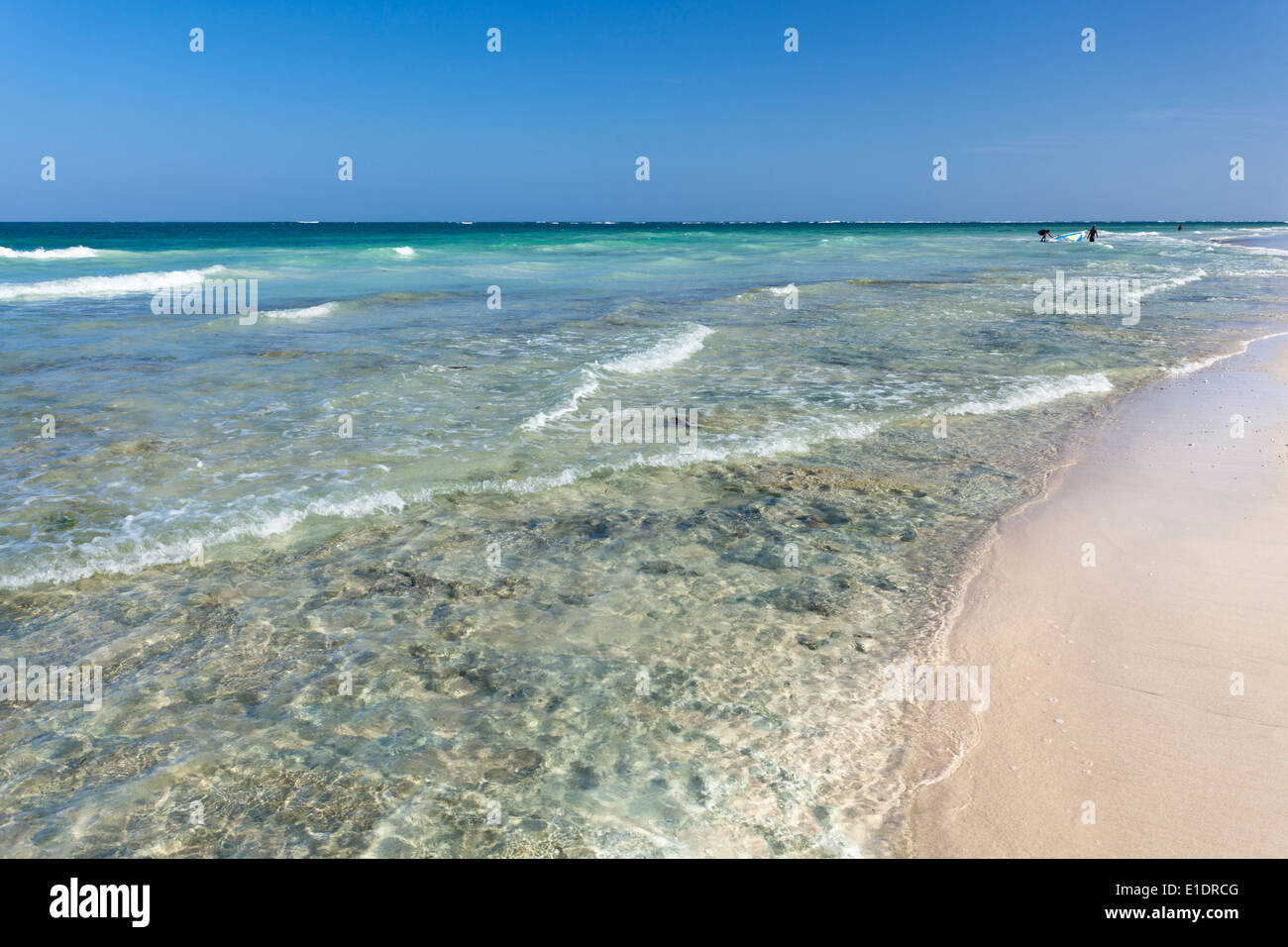 Kenia diani strand Fotos und Bildmaterial in hoher Auflösung Alamy