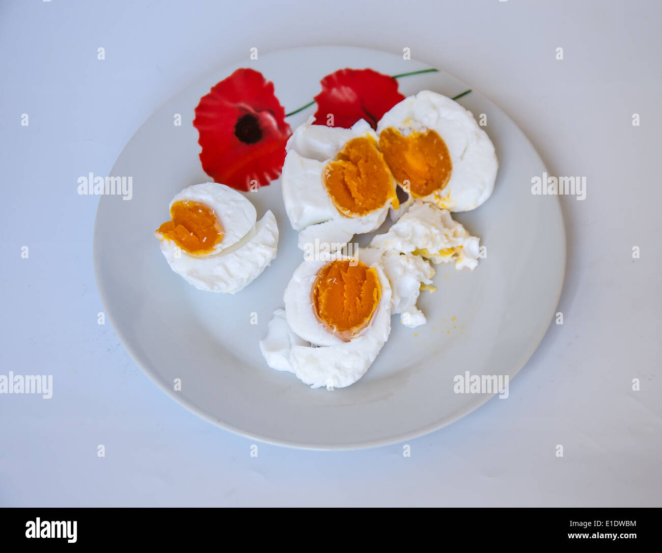 Salz Ei für gesunde Ernährung Stockfoto