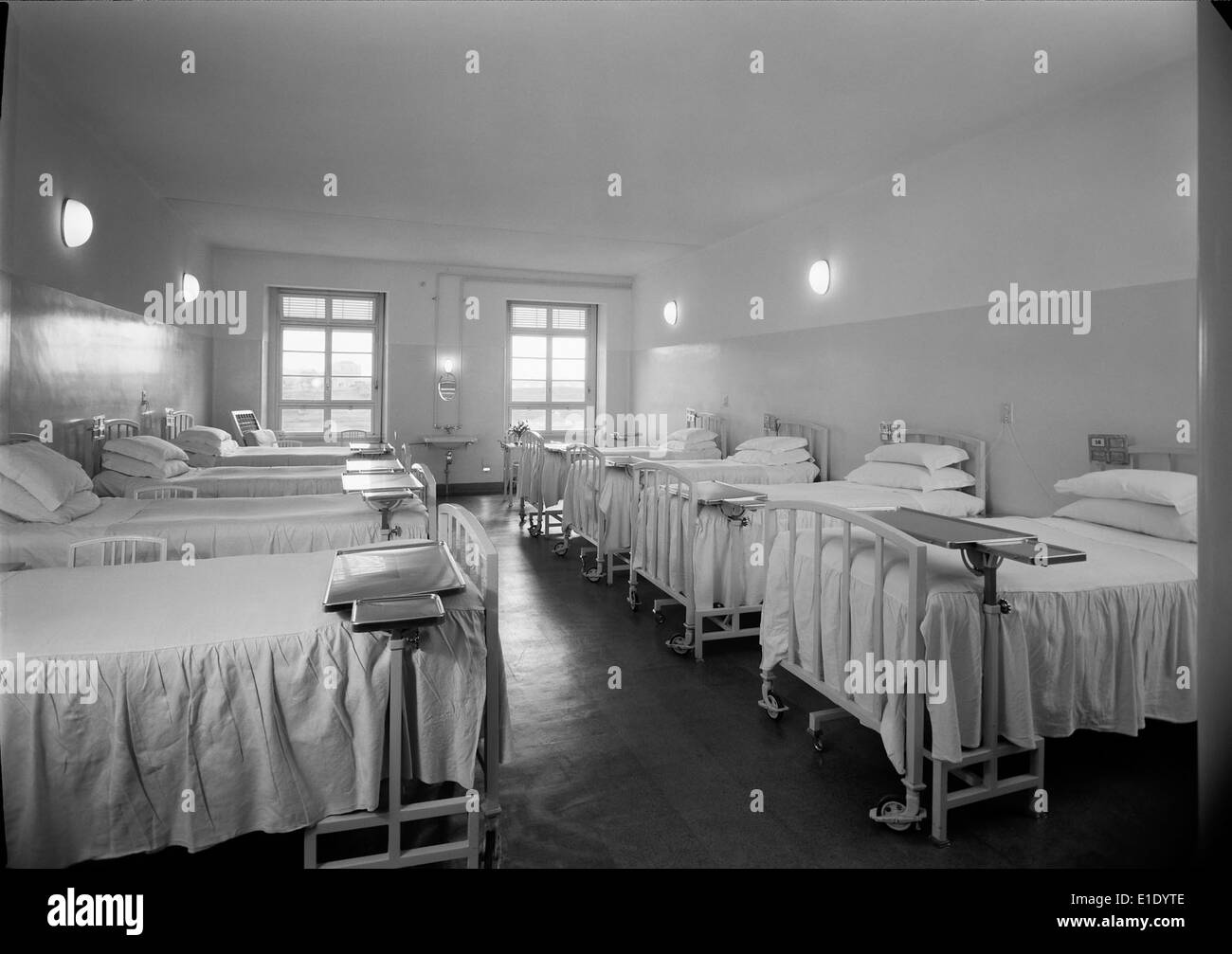 Das Instituto Português de Oncologia (portugiesisches Institut für Onkologie) in Lissabon ist ein großes Krebsbehandlungs- und Forschungszentrum in Portugal. Von Horácio Novais erfasst, spielt es eine zentrale Rolle im portugiesischen Gesundheitssystem. Stockfoto