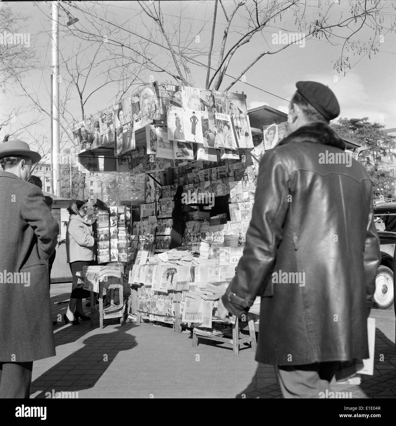 Madrid, die Hauptstadt Spaniens, ist ein kulturelles und politisches Zentrum, das für seine historischen Sehenswürdigkeiten, die pulsierende Kunstszene und die reiche Geschichte bekannt ist. Die Stadt bietet eine Mischung aus Modernität und Tradition und zieht jedes Jahr Millionen von Besuchern an. Stockfoto