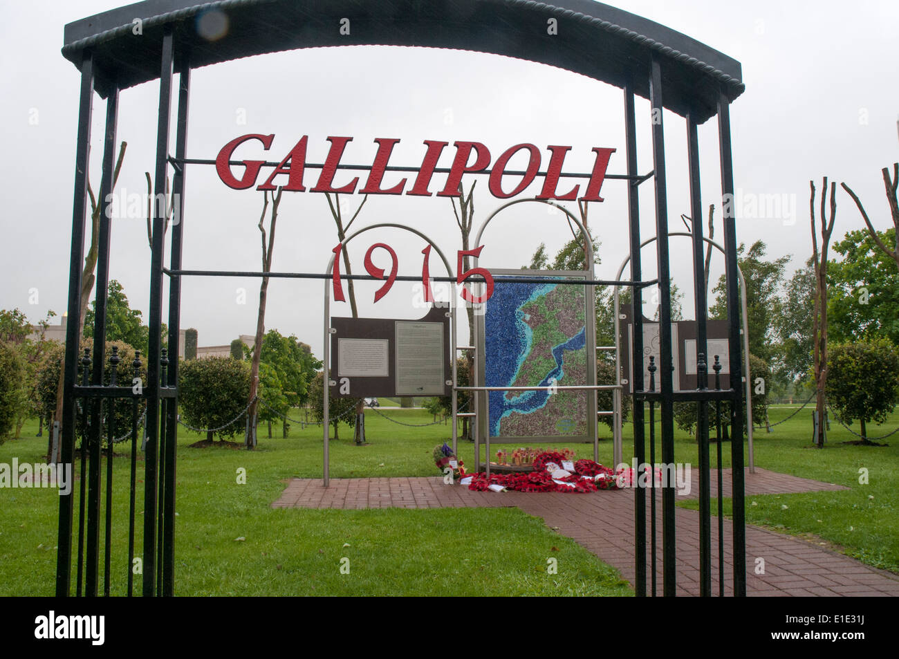 Gallipoli-Kampagne-Denkmal in der National Memorial Arboretum, in der Nähe von Lichfield, Staffordshire, England Stockfoto