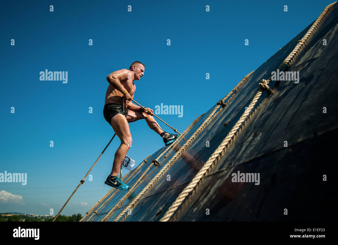 Das Hindernis Spartan Race fand in Liberec, Tschechische Republik, am 31. Mai 2014. (CTK Foto/Radek Petrasek) Stockfoto Das Hindernis Spartan Race fand in Liberec, Tschechische Republik, am 31. Mai 2014. (CTK Foto/Radek Petrasek) Stockfoto