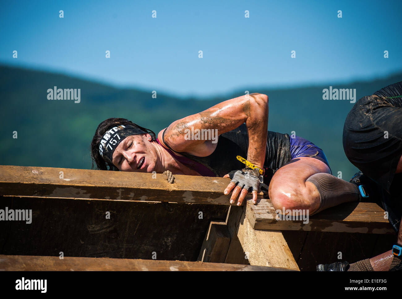 Das Hindernis Spartan Race fand in Liberec, Tschechische Republik, am 31. Mai 2014. (CTK Foto/Radek Petrasek) Stockfoto