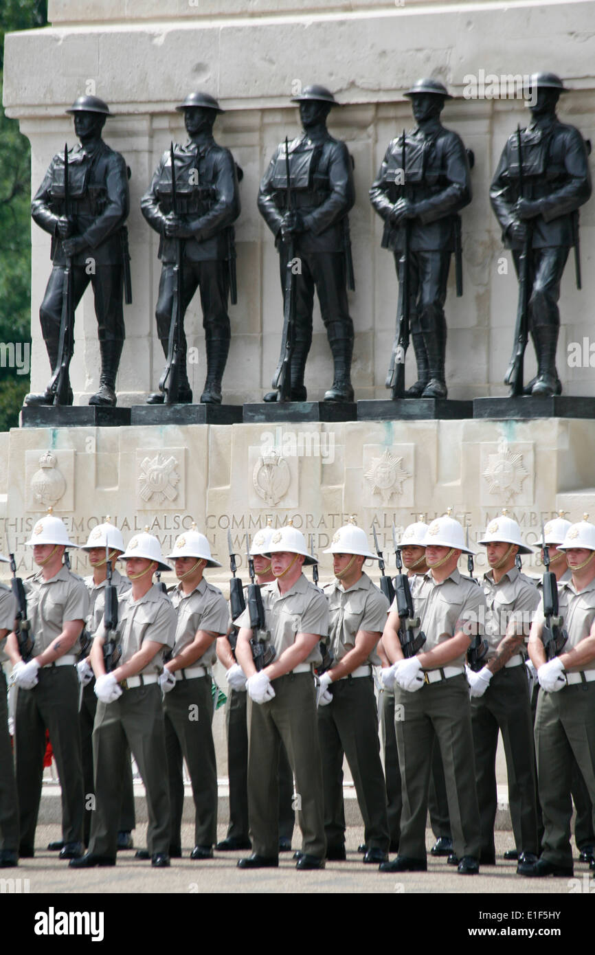 DER GRÖßTE JEMALS ROYAL MARINES GEGEN DEN RÜCKZUG Stockfoto