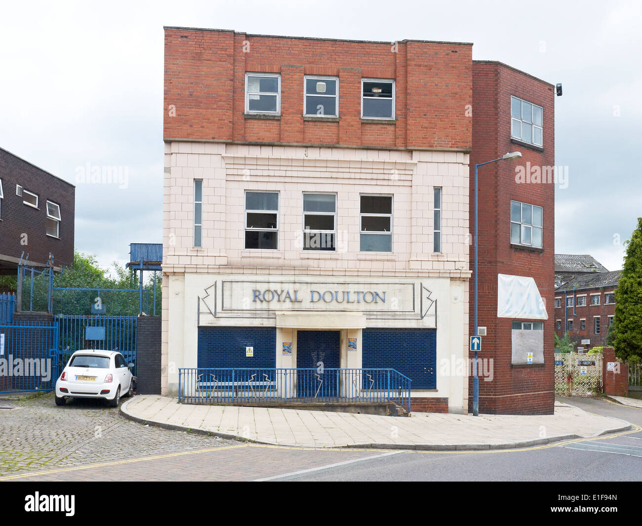 Ehemalige Royal Doulton Fabrikladen in Burslem, Stoke-on-Trent UK Stockfoto