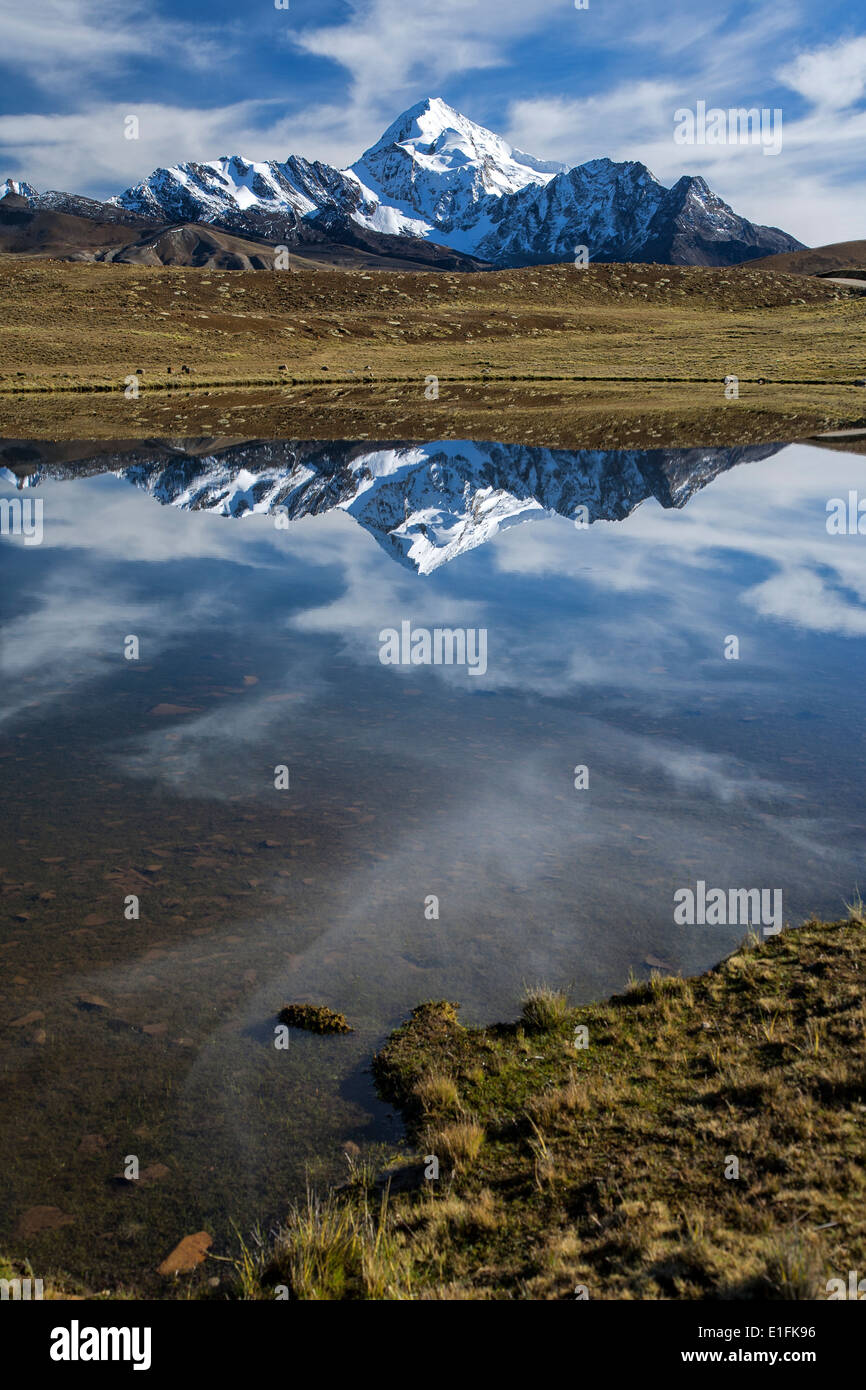 Huayna Potosi Mountain (6088mts). Cordillera Real. Bolivien Stockfoto