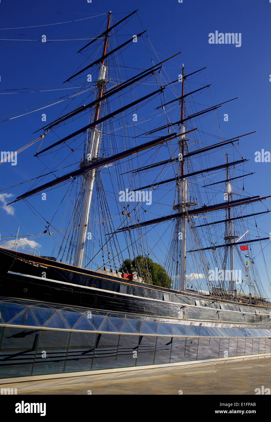 Die Cutty Sark, einem britischen Tee-Clipper 1869 vor Anker in der Nähe der Themse in Greenwich, London, England, Vereinigtes Königreich, Europa errichtet Stockfoto