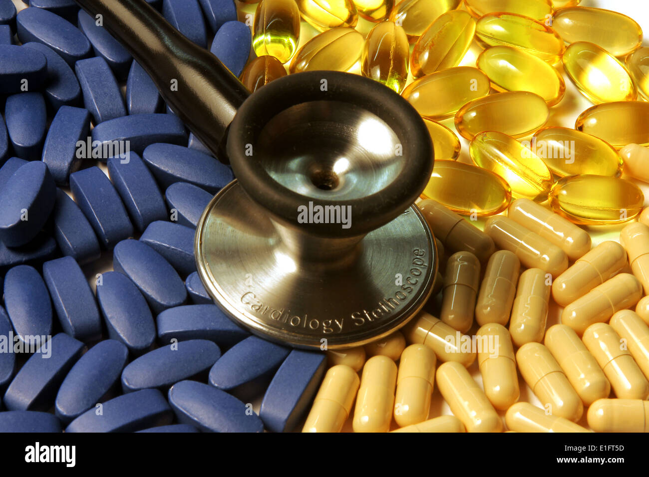 Stethoskop und Medizin Stockfoto