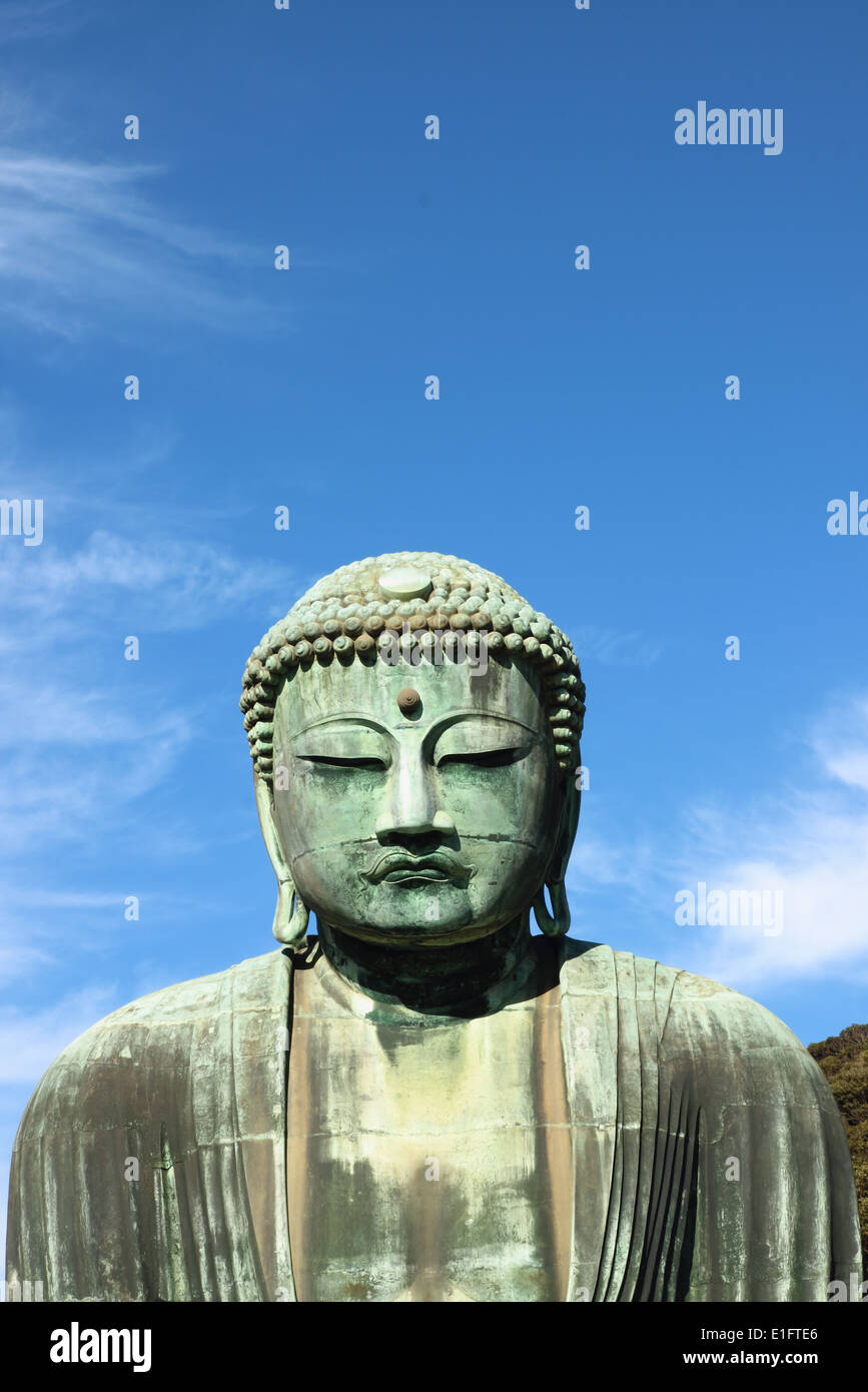 große Buddha (Daibutsu) Skulptur der Stadt Kamakura. Stockfoto