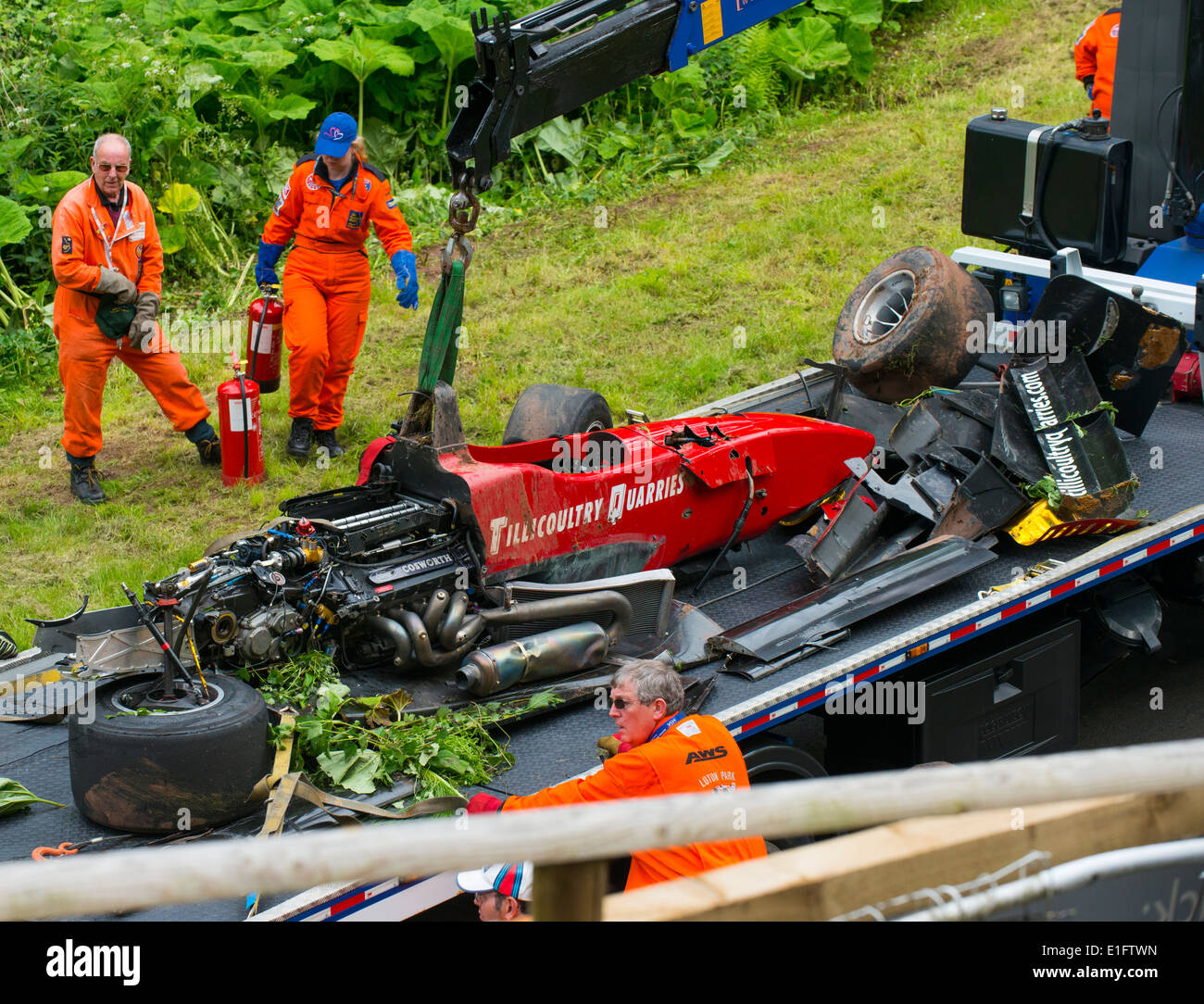 Abgestürzte Rennwagen bei Shelsley Walsh Hillclimb Worcestershire England UK Stockfoto