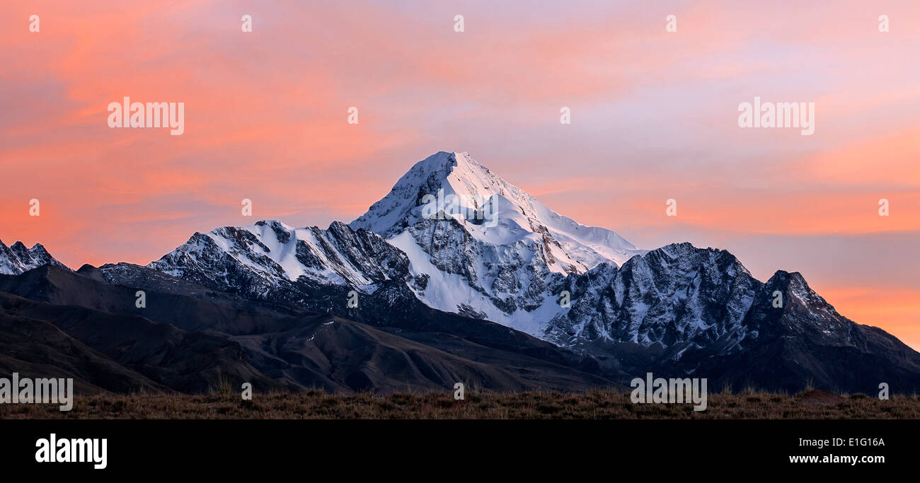 Huayna Potosi Mountain (6088mts). Cordillera Real. Bolivien Stockfoto