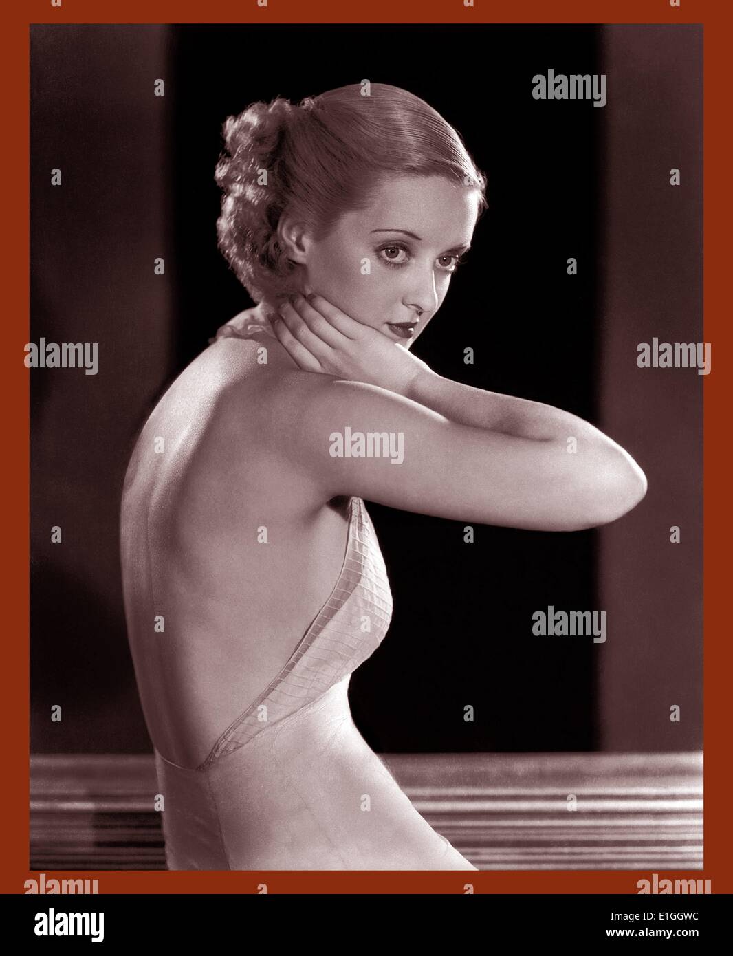 Bette Davis (5. April 1908 – 6. Oktober 1989) war eine US-amerikanische Schauspielerin aus Film, Fernsehen und Theater. Stockfoto