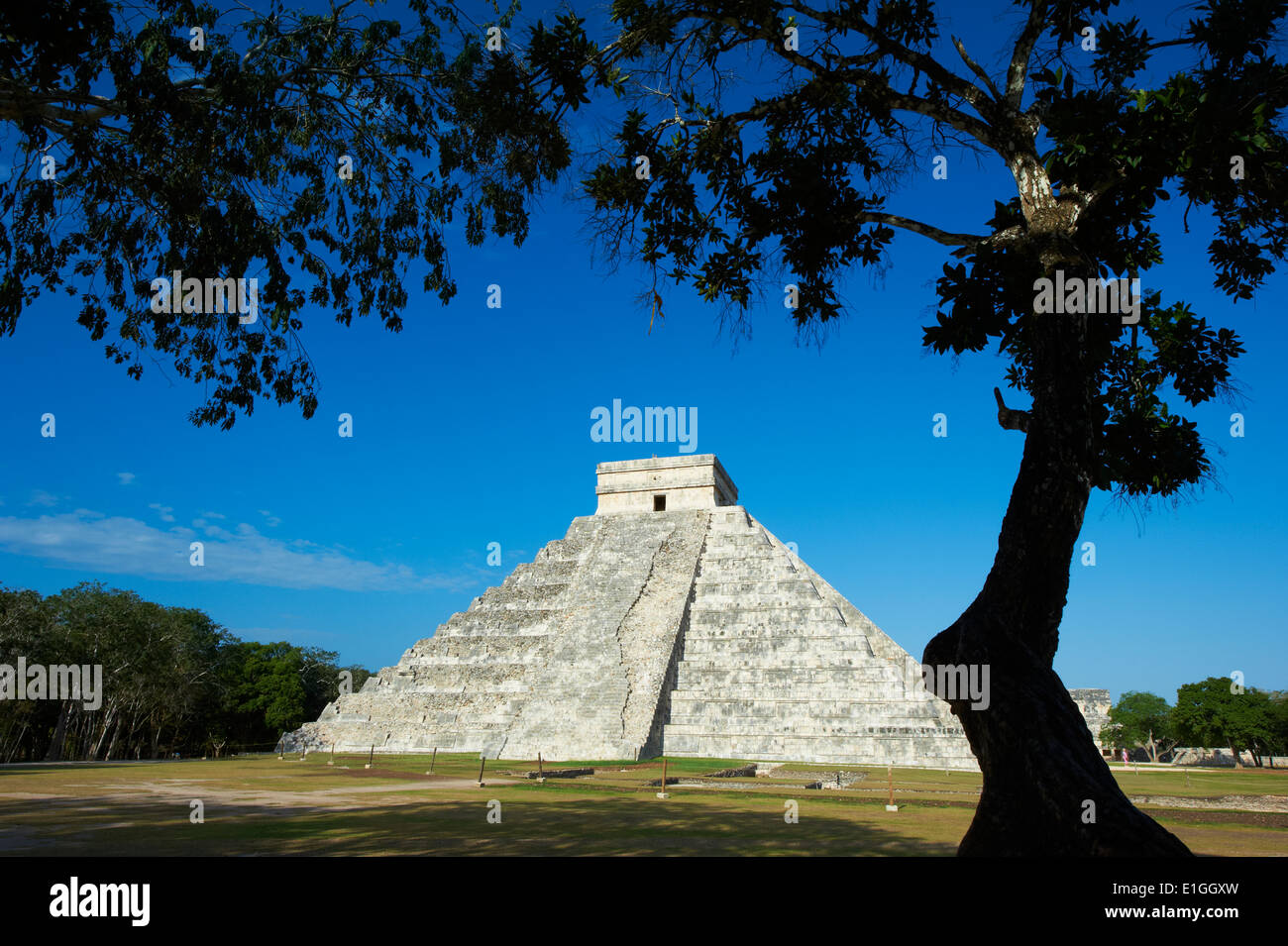 Mexiko, Yucatan-Zustand, archäologische Stätte Chichen Itza, Weltkulturerbe der UNESCO, Pyramide El Castillo, Tempel des Kukulcan, anci Stockfoto