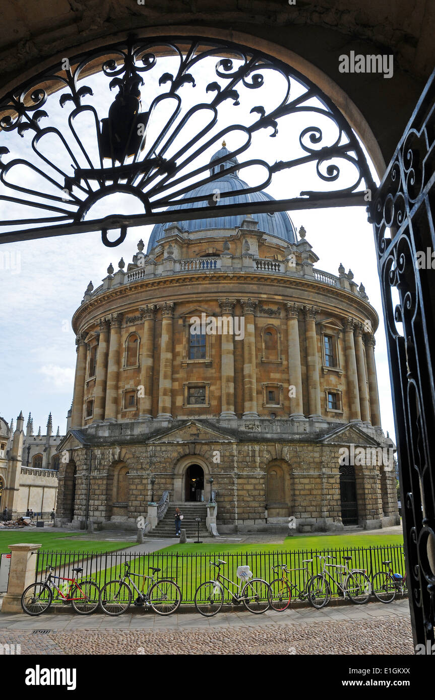 Oxford Radcliffe Camera und All Souls College von der Universität von Saint Mary Stockfoto
