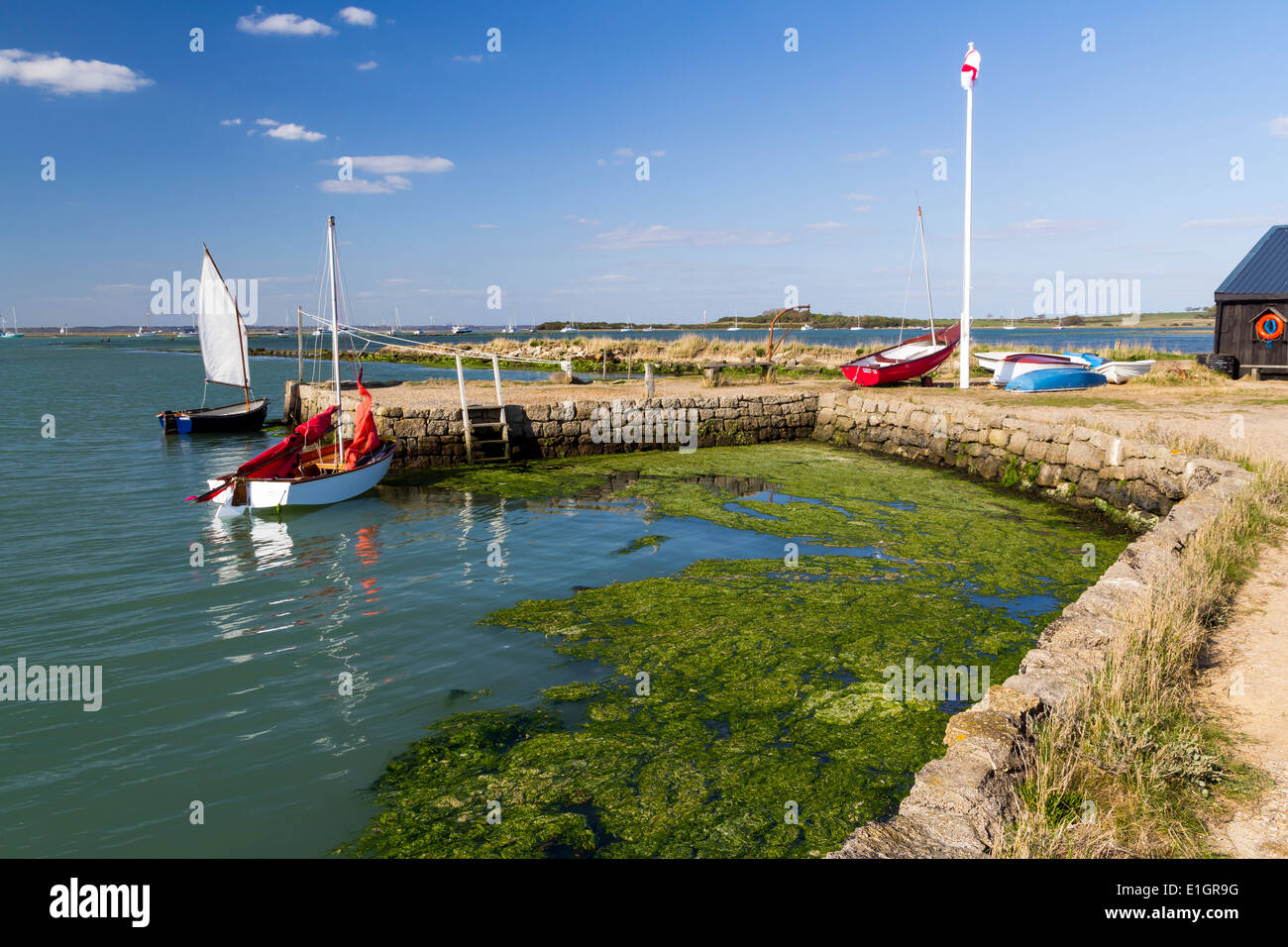 Kleiner Bootshafen an der Newtown Hafen National Nature Reserve Isle Of Wight in England Stockfoto