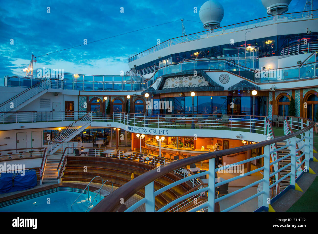 Auf hoher See an Bord der Emerald Princess Cruise Ship Stockfoto