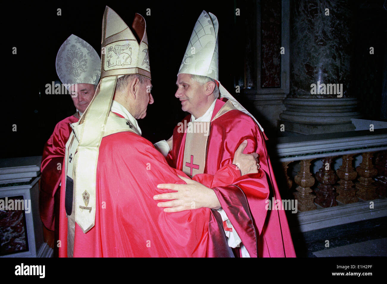 Papa Paolo VI und Joseph Ratzinger Stockfoto