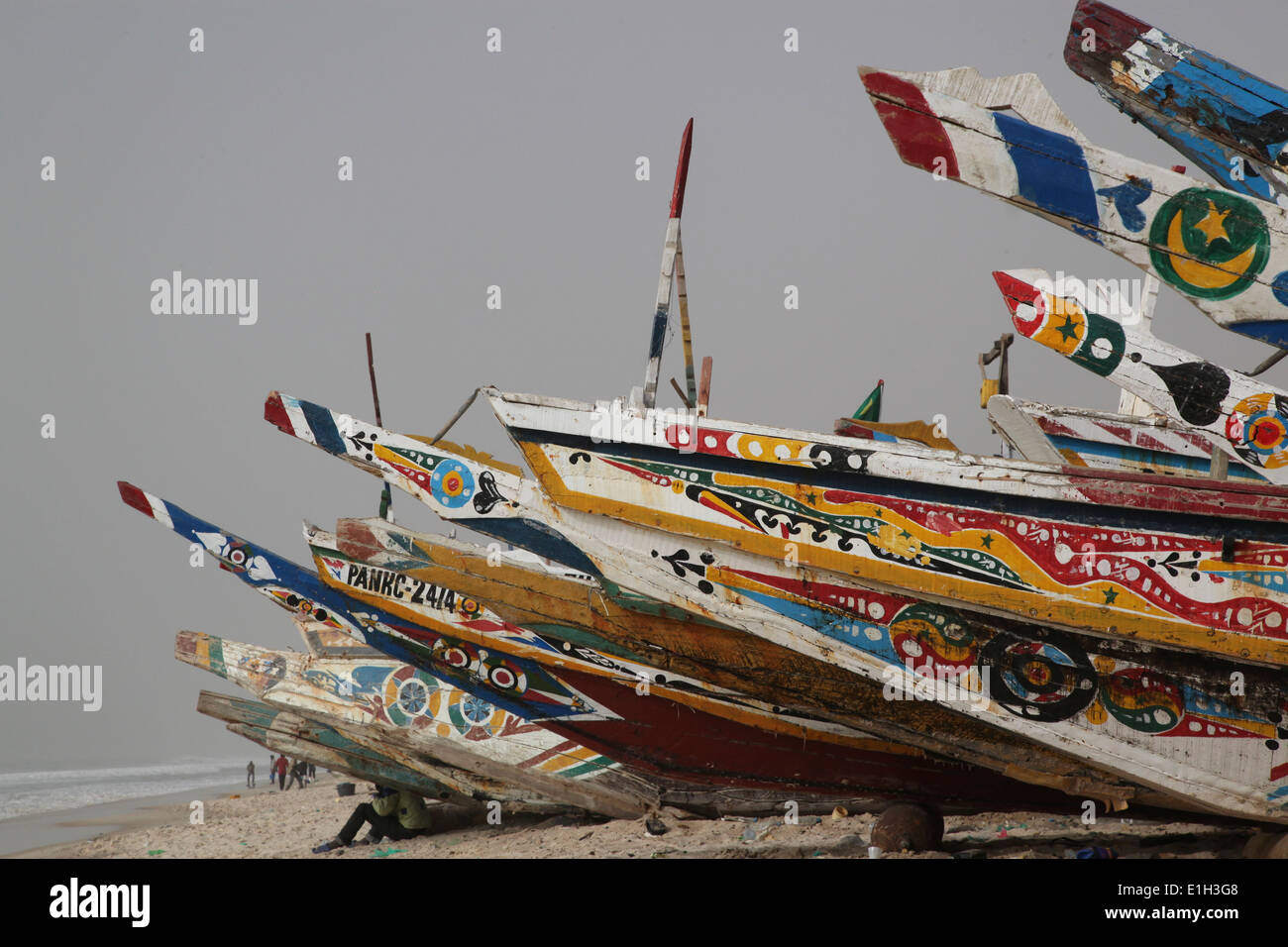 Fischerboot in Westafrika Stockfoto