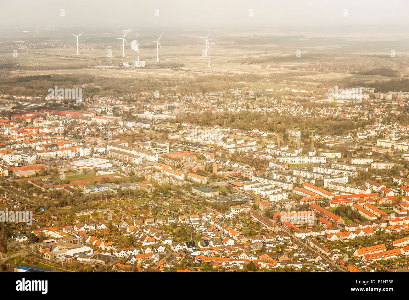 Luftbild Von Vororten Und Windkraftanlagen Bremerhaven Bremen Deutschland Stockfotografie Alamy