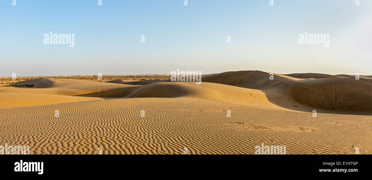 Panorama der Dünen der Wüste Thar, Rajasthan, Indien Stockfoto
