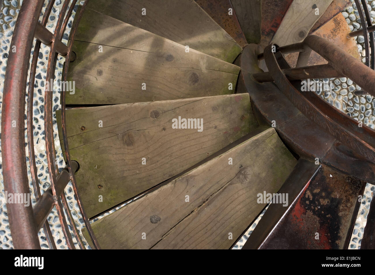 Alte rostige Treppe Stockfoto