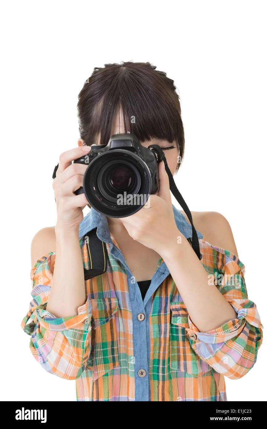 Asiatische Frau nimmt Bilder mit Foto-Kamera Stockfoto
