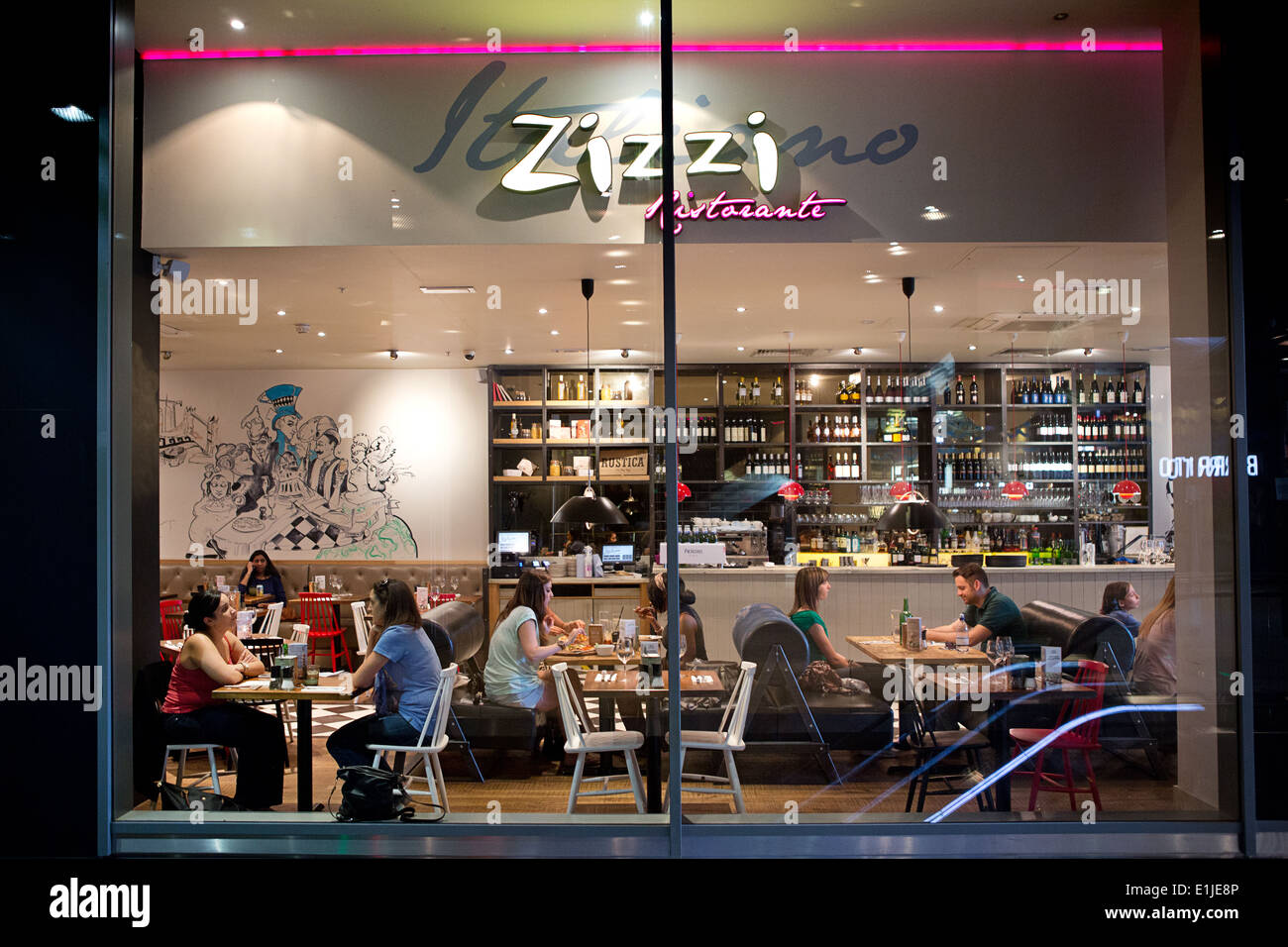 Zizzi-Ristorante in London. Stockfoto