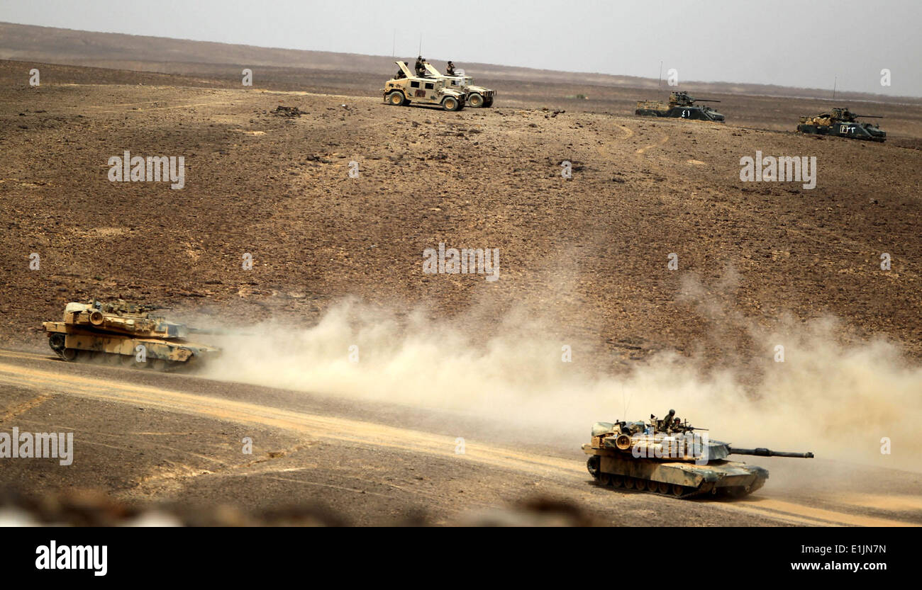 Golf von Aqaba, Jordanien. 5. Juni 2014. Spezialkräfte beteiligen sich an der "Eager Lion" militärischen Drill am Golf von Aqaba, etwa 330 Kilometer südlich von Amman, Jordanien, 5. Juni 2014. Die Jordan-Gastgeber "Eager Lion", die internationalen militärischen Drill mit der Teilnahme von 22 Ländern soll die Stärkung der Kompetenzen der jordanischen Armee und Verbesserung der Zusammenarbeit, sagte die Armee. Bildnachweis: Xinhua/Alamy Live-Nachrichten Stockfoto